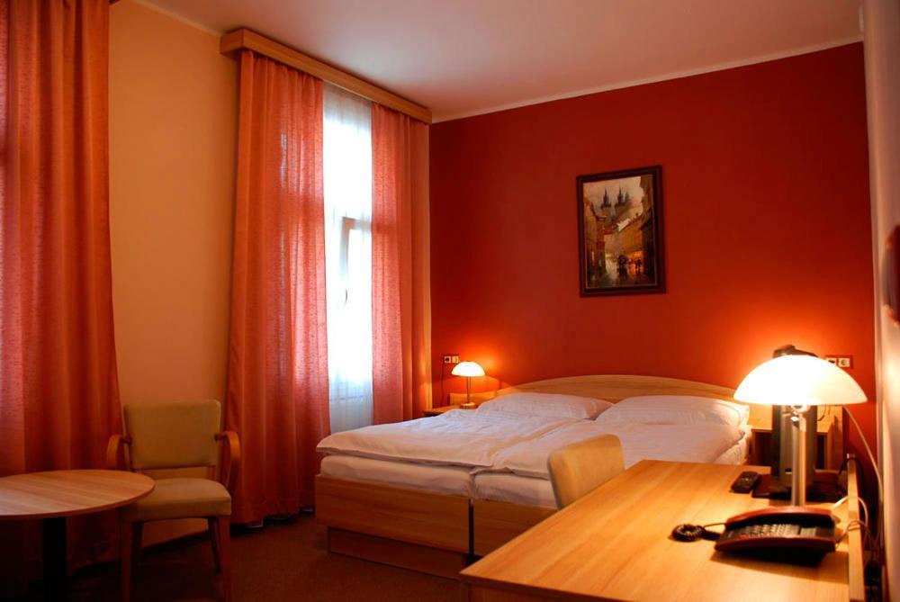 D'Angelo Otel Prag Oda fotoğraf