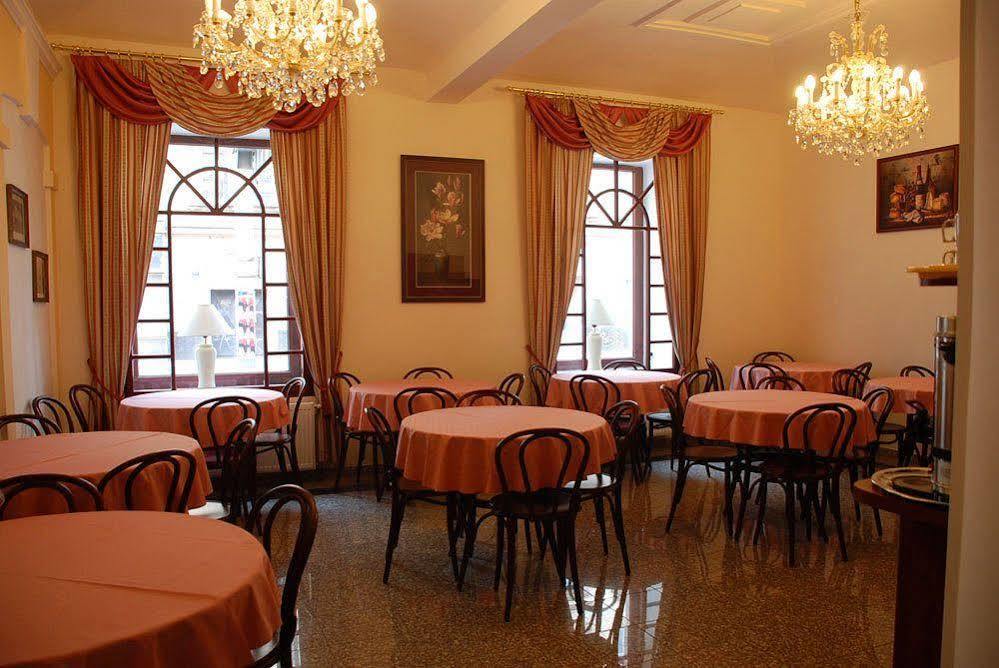 D'Angelo Otel Prag Dış mekan fotoğraf